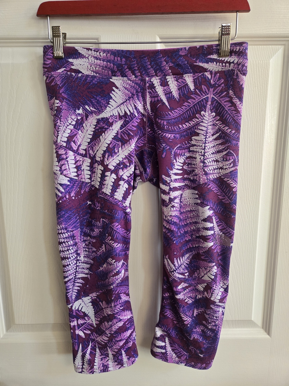 The North Face Purple Fern-Print Cropped Active Pants- Size SP